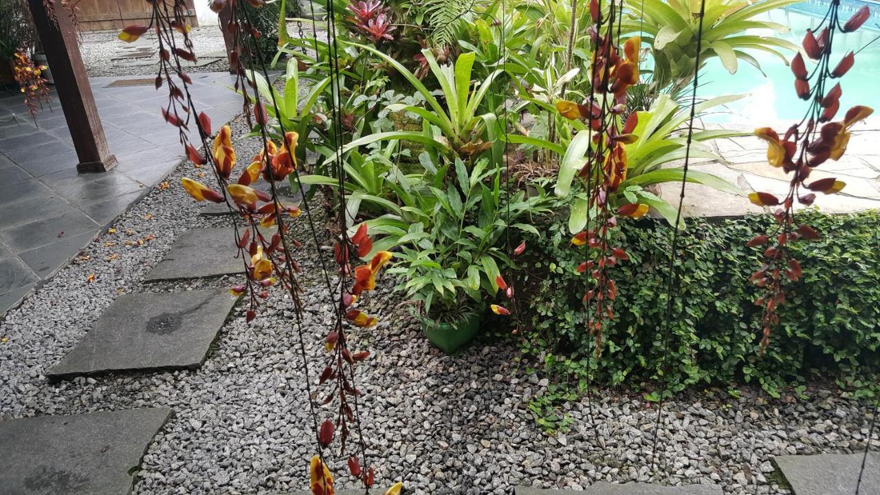 Suites Beija-Flor باراتي المظهر الخارجي الصورة