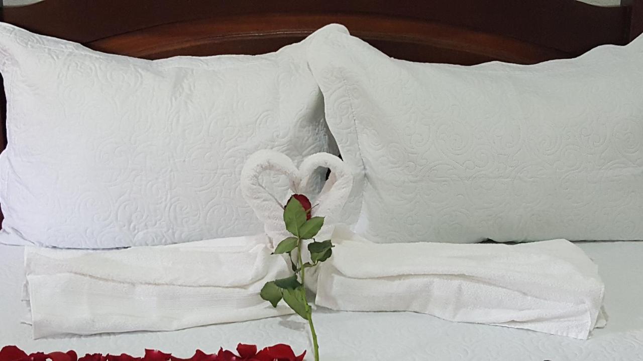 Suites Beija-Flor باراتي المظهر الخارجي الصورة